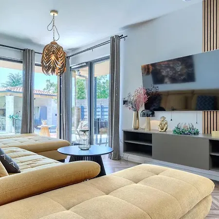 Olea - Cvitani By Guide Villa Radovani