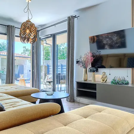 Vila Olea - Cvitani By Guide