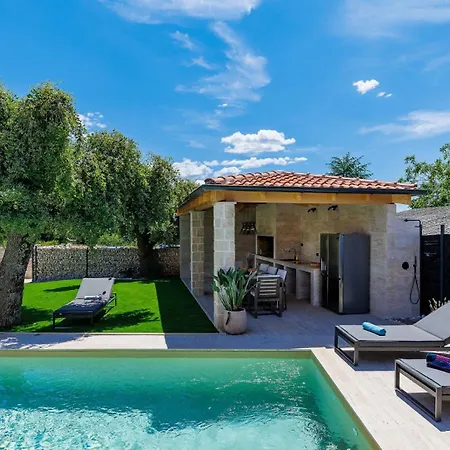 Olea - Cvitani By Guide Vila