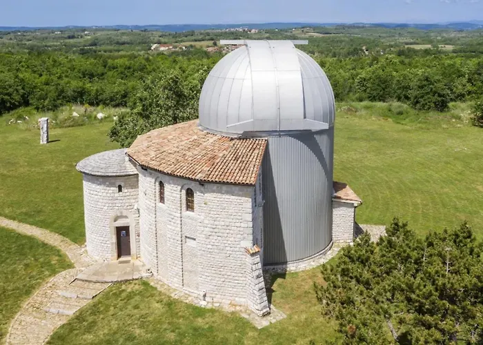 Olea - Cvitani By Guide *